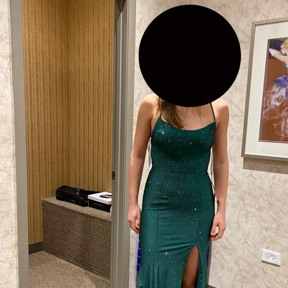 Sherri Hill Emerald Green Prom Dress - Picture 2 of 5